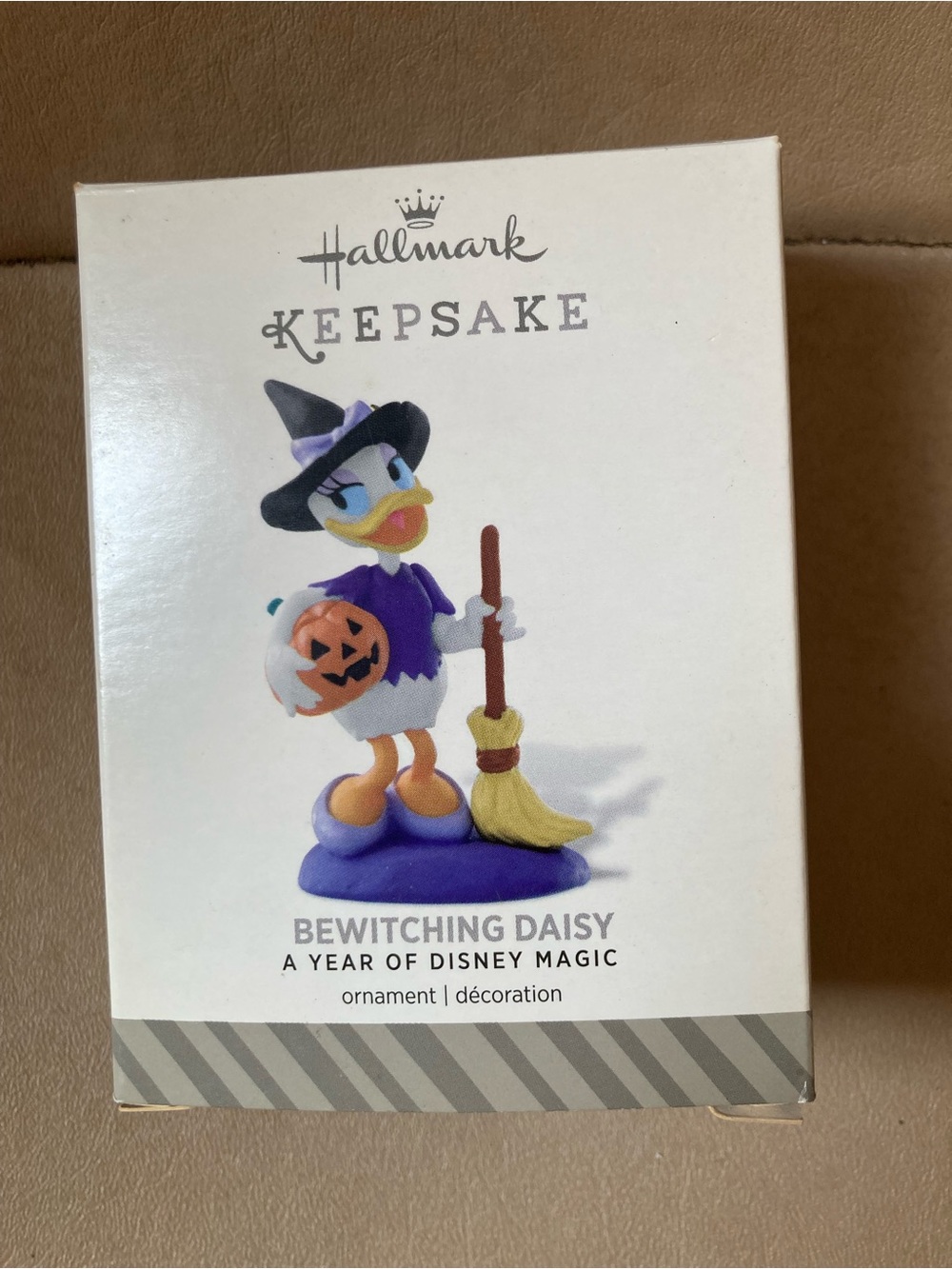 Hallmark Keepsake Bewitching Daisy A Year of Disney Magic Ornament
